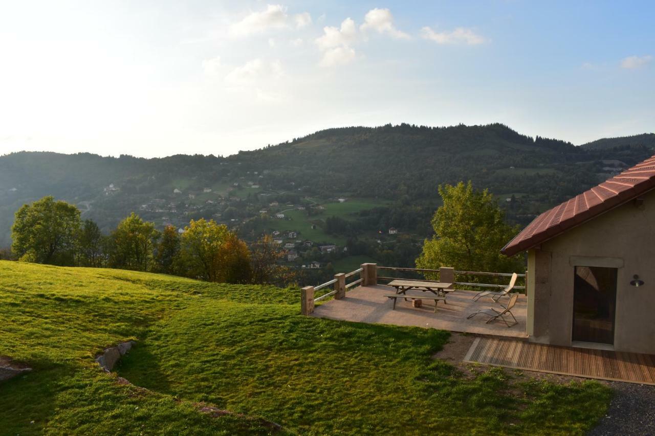 Gites De Moyenmont لابْريسْ المظهر الخارجي الصورة